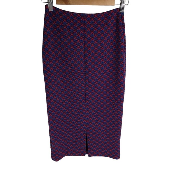 American Apparel Jacquard Mid Length Pencil Skirt - Picture 3 of 7